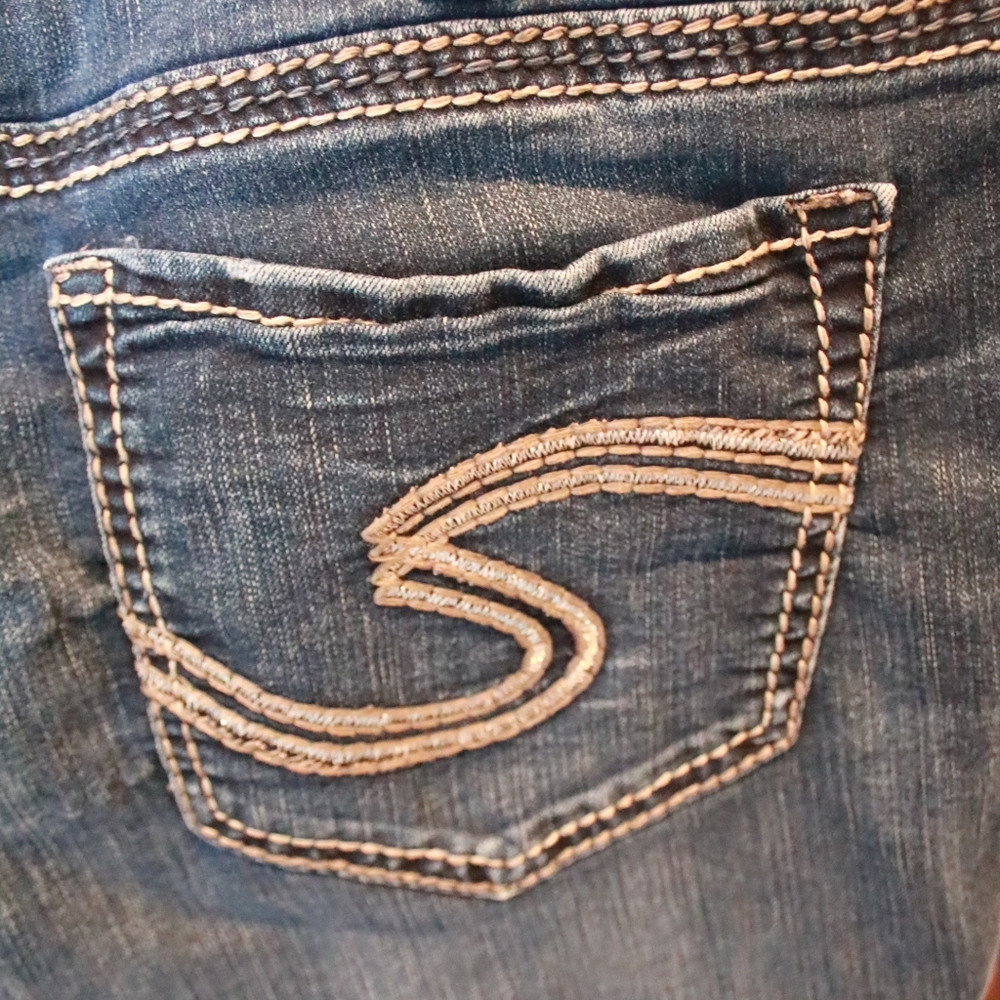 Silver Suki mid, super skinny,size W34/L33.  NWOT.